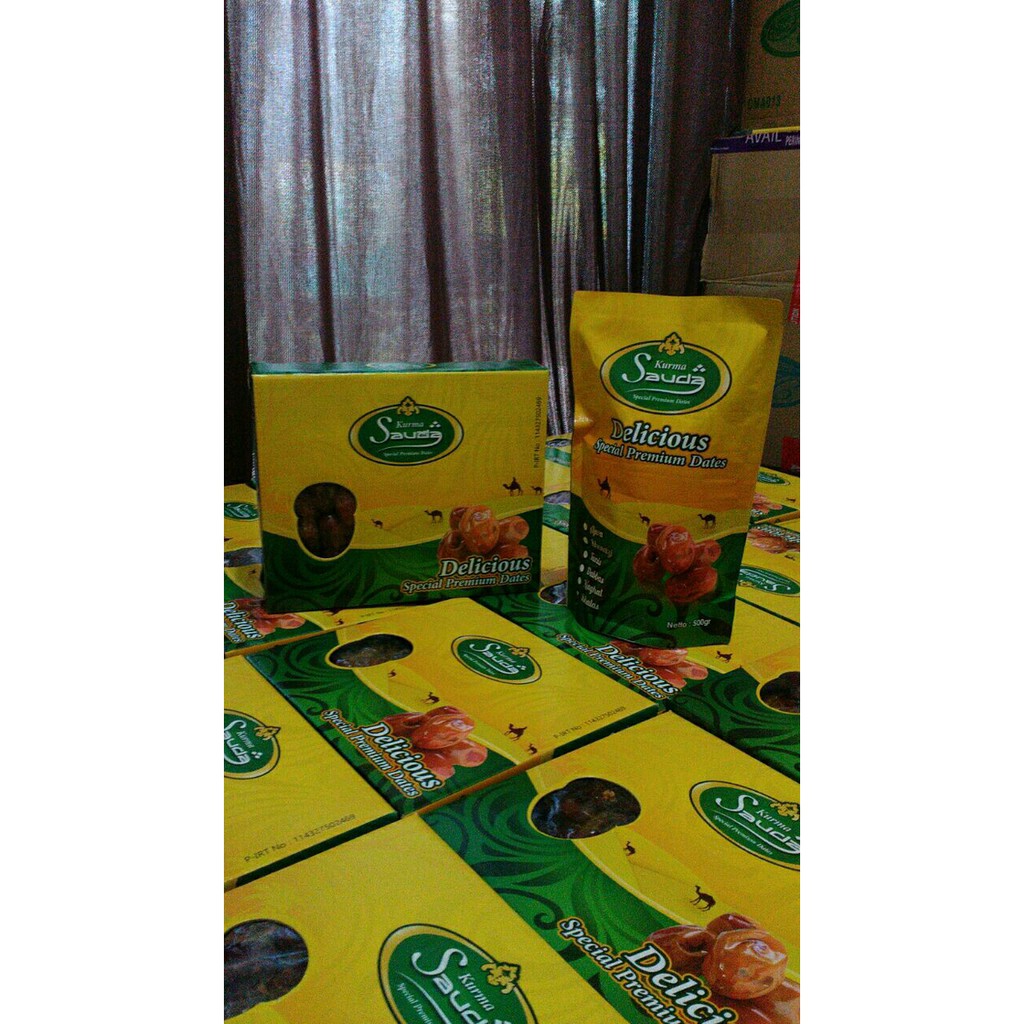 

Promo Kurma SAUDA jenis KHALAS ukuran 1kg SEKILO New