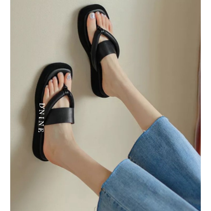 Sandal Wanita Sandal flatporm wedges DN 07