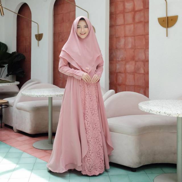 Sabrina dress by Glizhijab