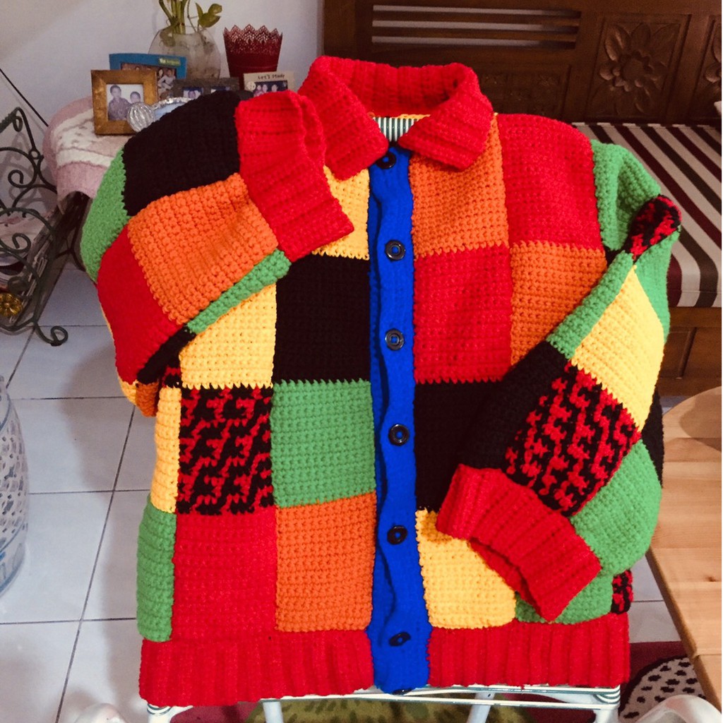 benangrame. Cardigan Harry Styles Crochet PELUNASAN