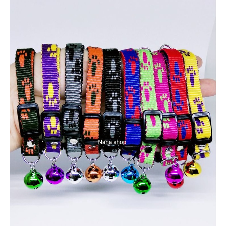 Kalung kucing bahan tebal kalung kelinci anjing kucing kecil motif kaki warna dengan lonceng pet collor cat dog kalung anjing kepala kucing