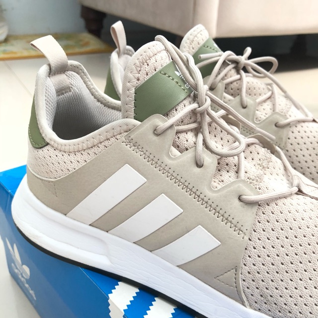 Preloved adidas NH1X52 sepatu shoes second