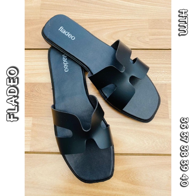 sandal flad hitam