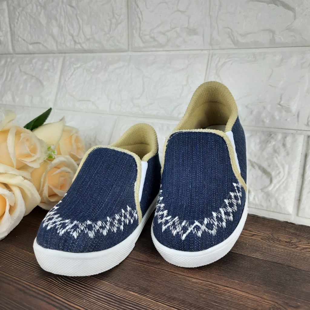 [TAMAN SEPATUKU] SEPATU TRENDY MURAH ANAK PEREMPUAN SNEAKER DENIM BORDIR POLOS 1-3 TAHUN FAX19