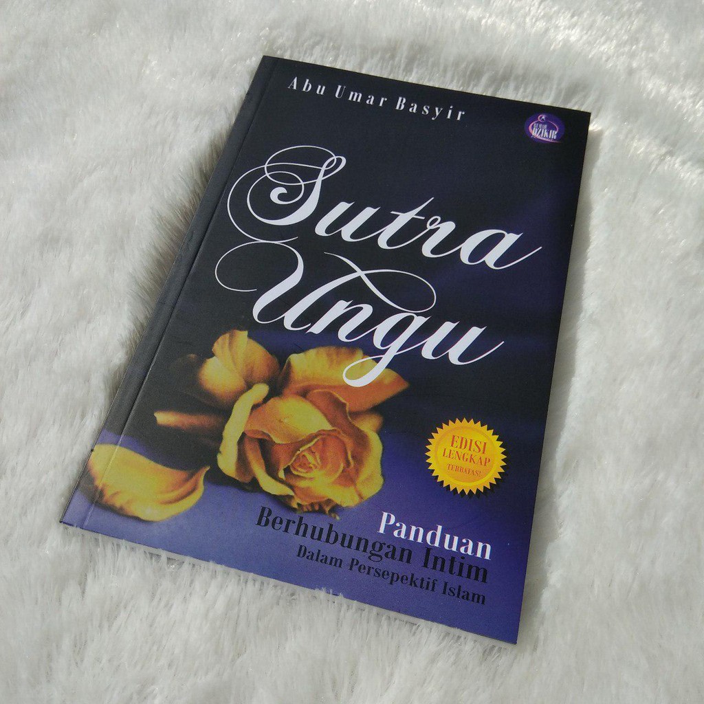 Buku Sutra Ungu