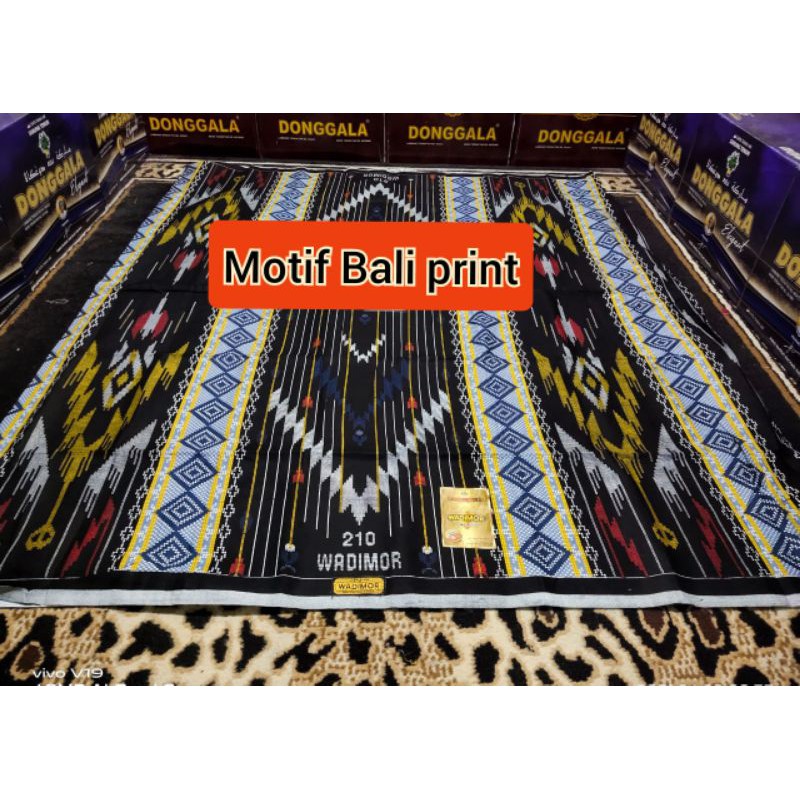 Sarung Wadimor 210 DONGGALA