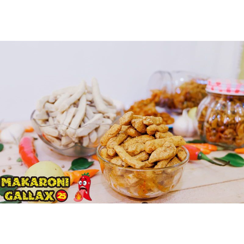 

Basreng / basreng pedas / bakso goreng / makaroni ngehe / seblak / boci / pentol goreng