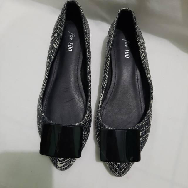 flat shoes fox 100 preloved/ sepatu secondhand/ sepatu bekas