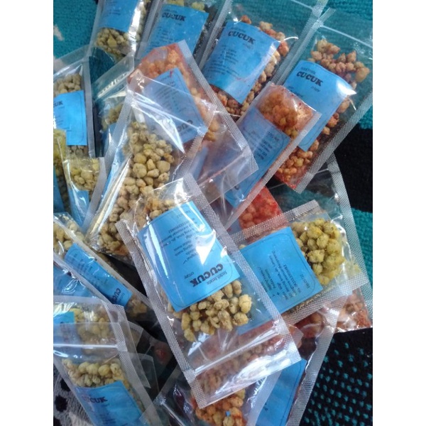 

KERIPIK KERANG CUCUK MANTUL 250g VARIAN RASA