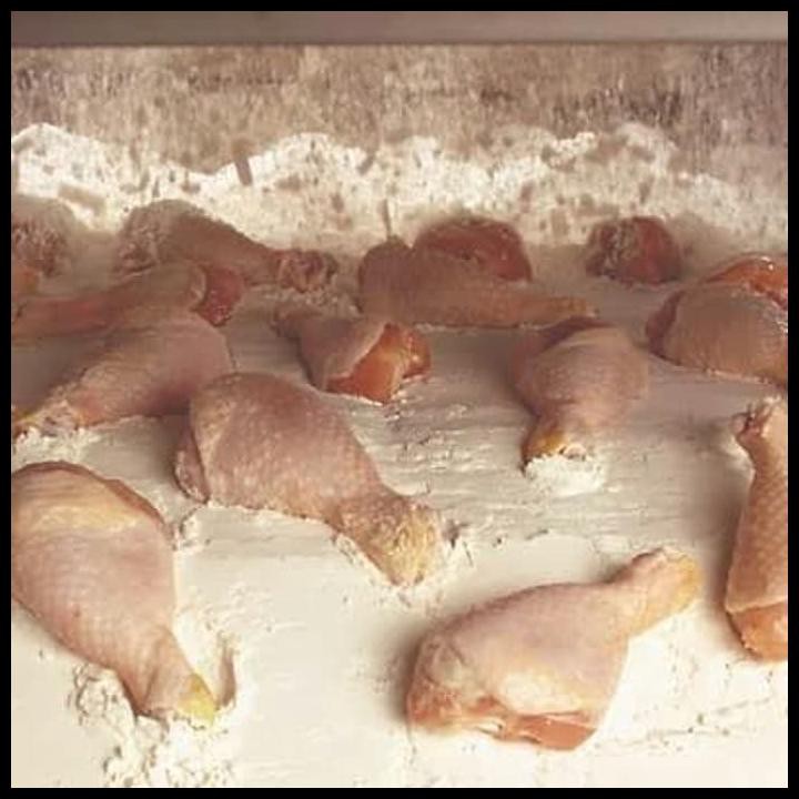 

34PW BATTER BREADER 1KG / TEPUNG KENTUCKY /TEPUNG FRIED CHICKEN 1KG XYQ5
