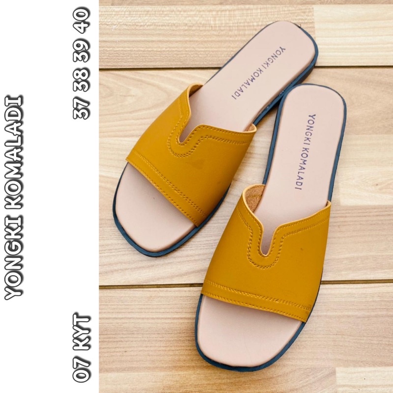 sandal yongki slip on kyt