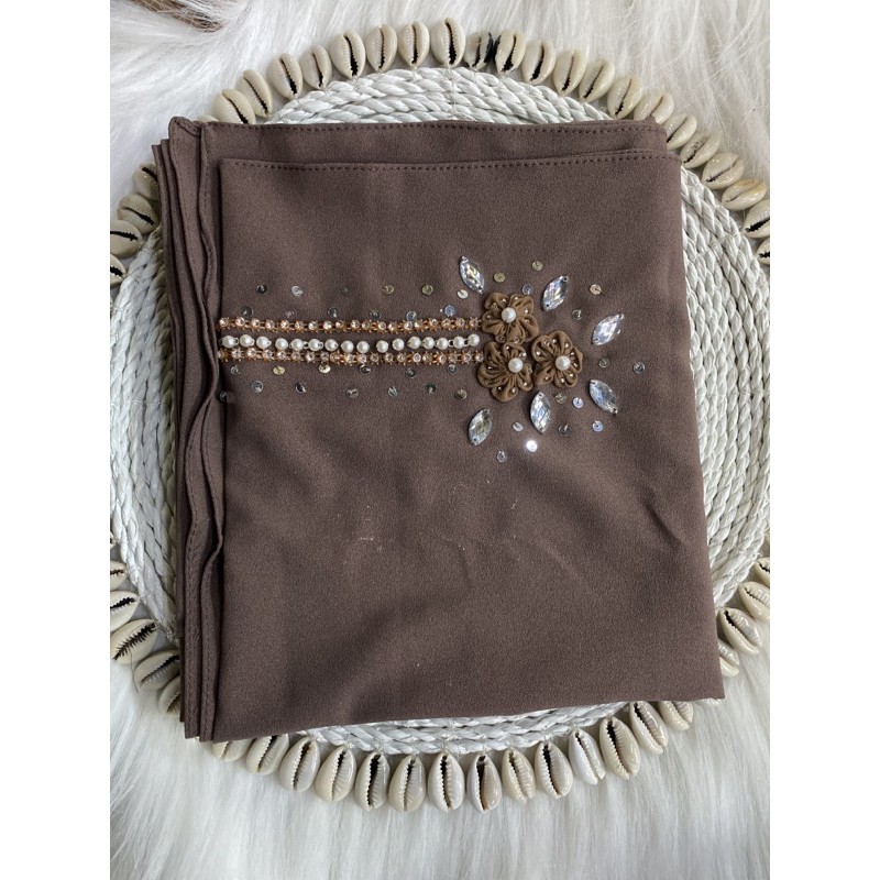 PASHMINA PAYET EDISI RAYA BAHAN DIAMOND CREP UKURAN 175x75-Choco
