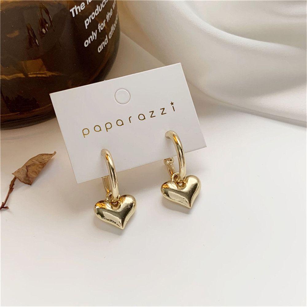 Lily Hoop Earrings Aksesoris Wanita Perhiasan Stud Earrings