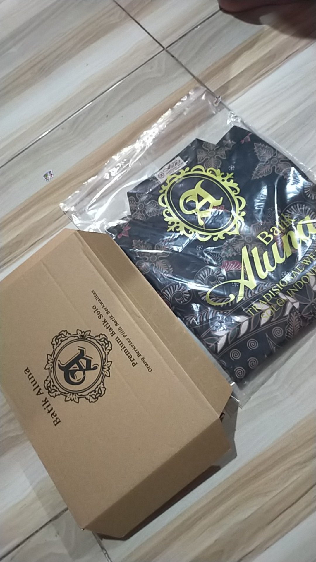 Baju Kemeja Batik Premium Slimfit Furing Lengan Panjang Pria Cowok Murah Batik Solo Aluna 086