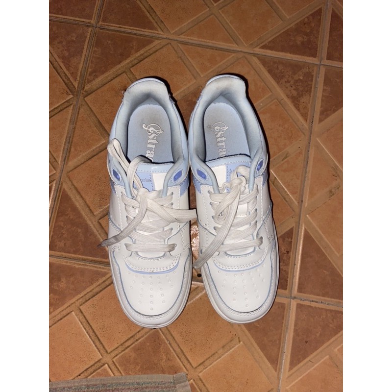 (PRELOVED) SNEAKERS WHITE WANITA STRADIVARIUS (ORIGINAL)