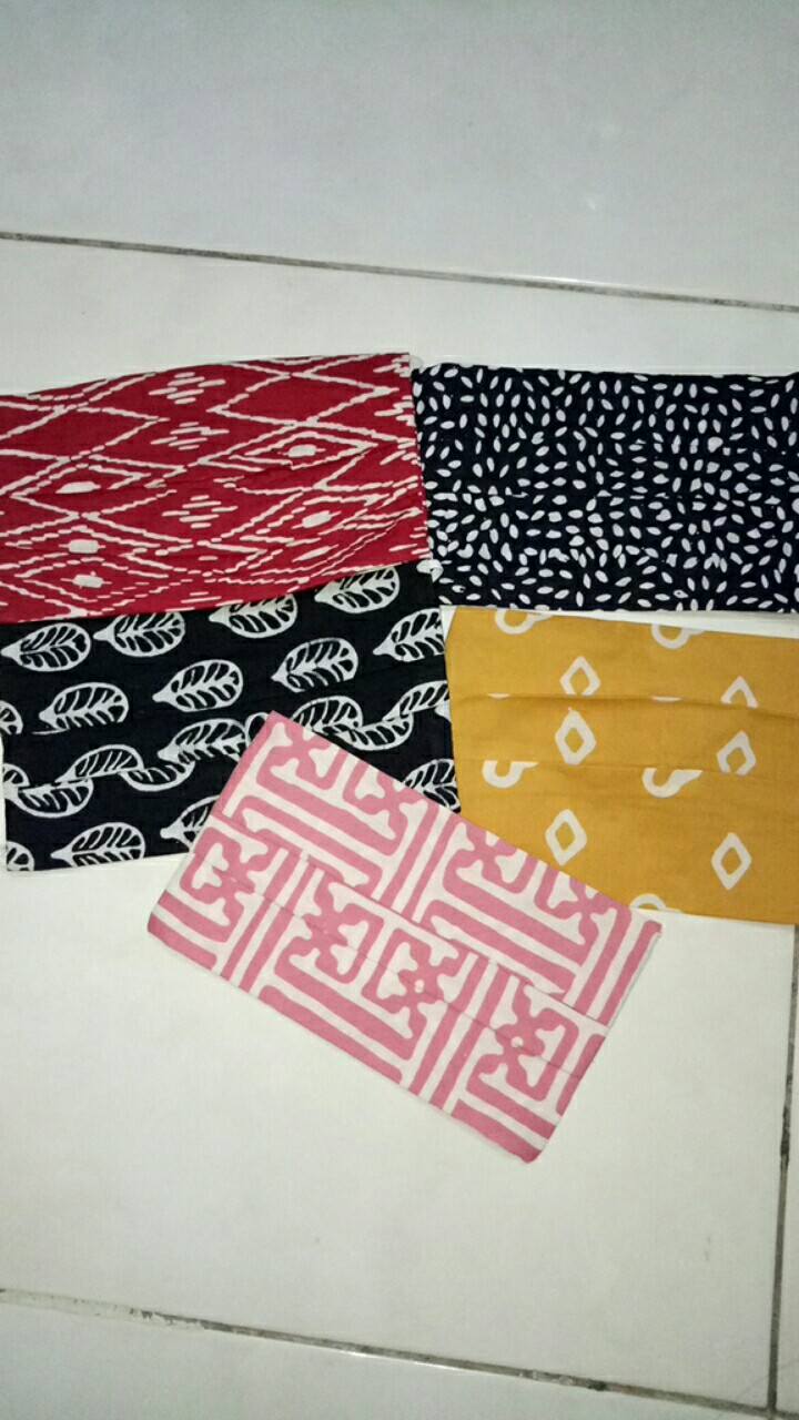 Masker Batik Model Baru Mj 1 Headloop (per Pack Isi 5 Pcs)