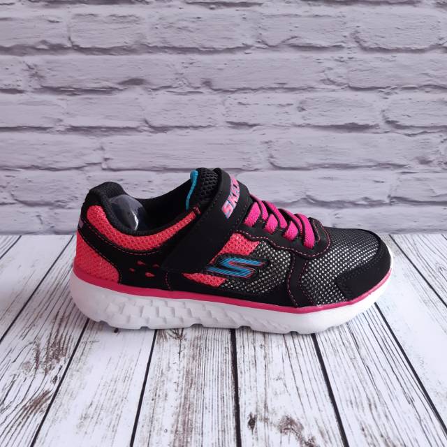 Skechers Go run 400