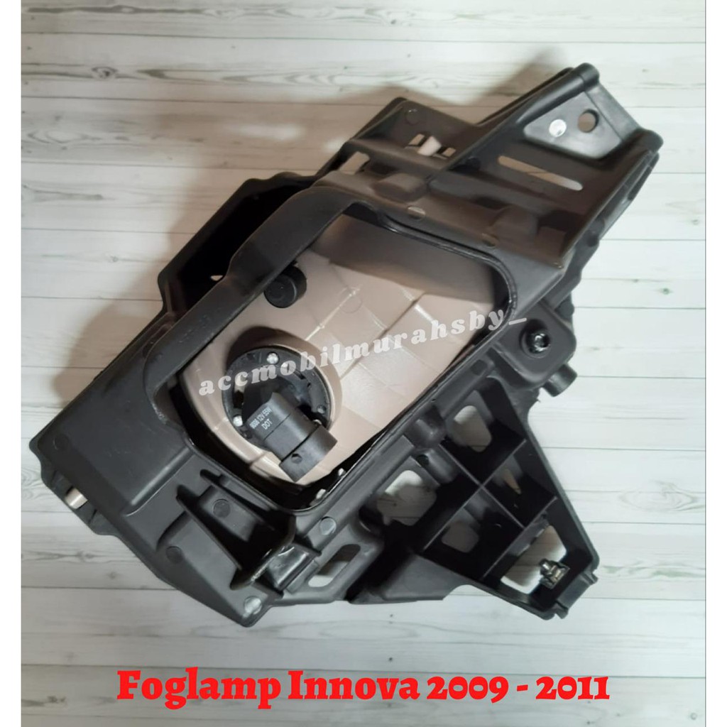 Fog Lamp Innova 2009 - 2011