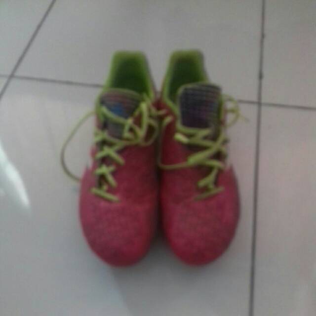 Sepatu bola original Adidas adizero