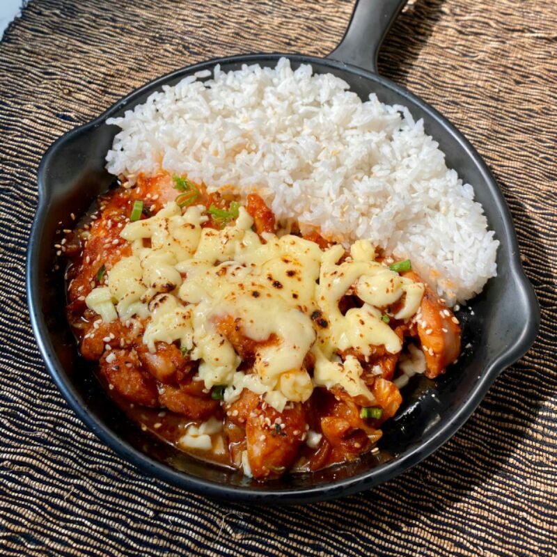 

chicken dakgalbi with mozzarella and rice