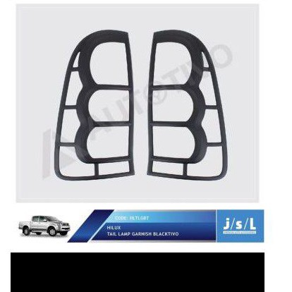 garnish lampu belakang Hilux Tail Lamp Garnish blacktivo