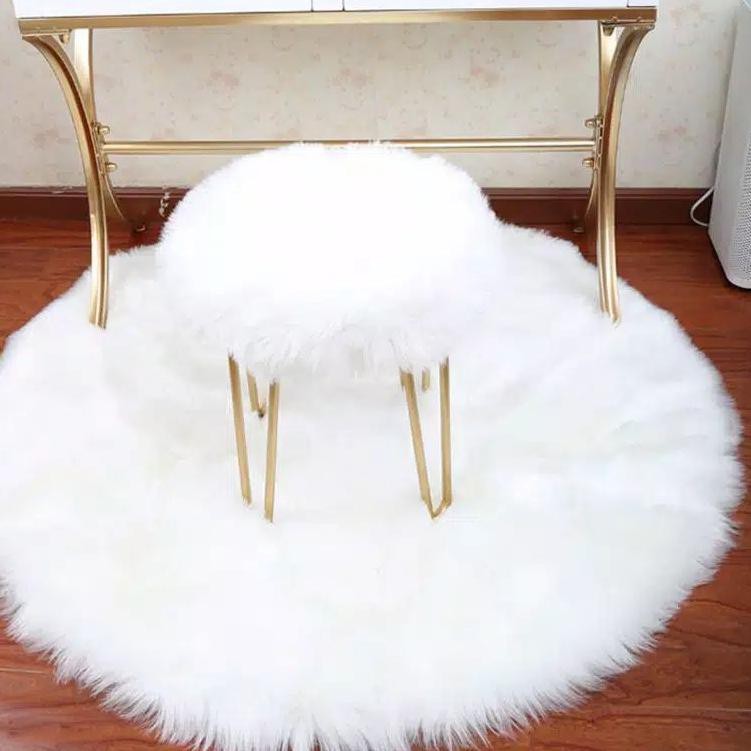 Karpet Bulu Korea Bulat 80 cm Putih 