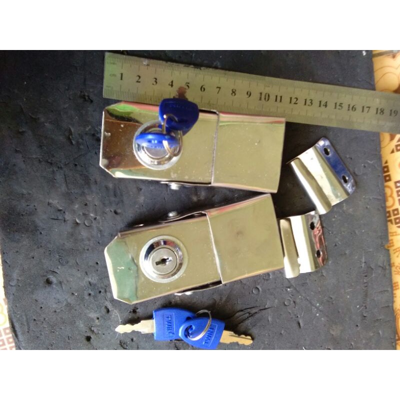 Pronier Kunci Pannier,  Kunci Box Motor. Kuncian side box/ top box. Stainless Mirror