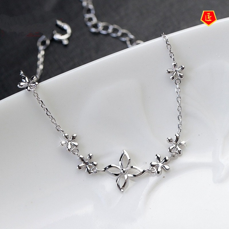 [Ready Stock]Women's Fashion Elegant Lucky Four-Leaf Clover Silver Bracelet