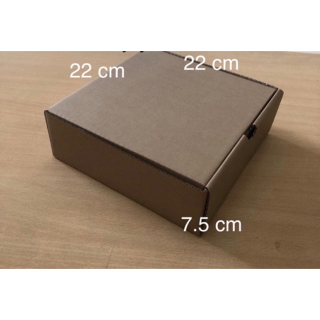 

Kardus / box pizza / kue 22x22x7 cm