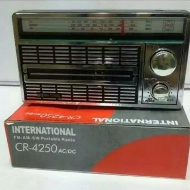 Radio Internasional CR-4250 AM/FM/AC/DC Portable - Radio Jadul