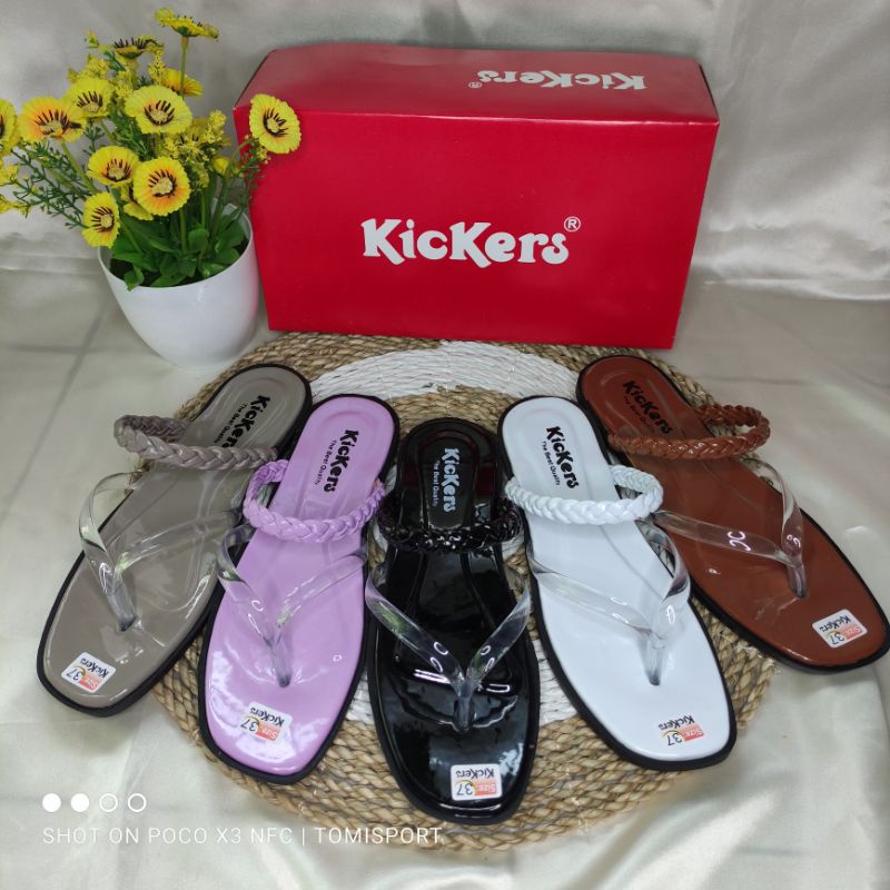 Sandal wanita Tali belakang kepang teplek sintetis