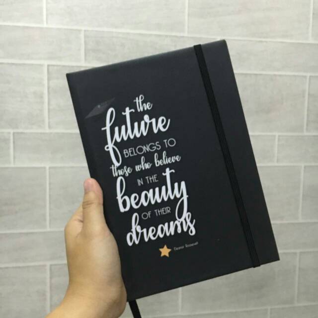 

Graduation Notebook type 3