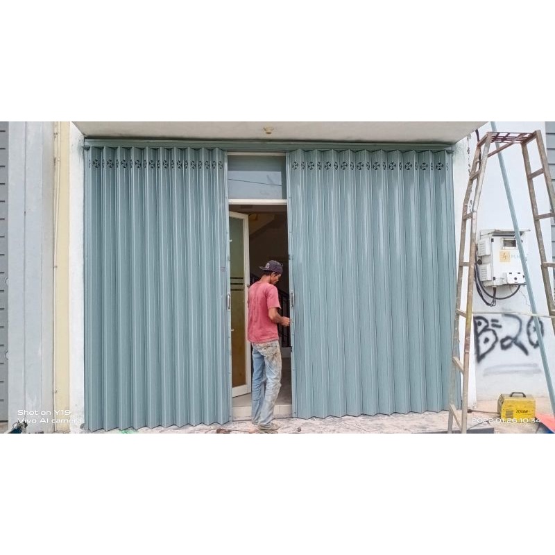 paket pintu besi harmonika