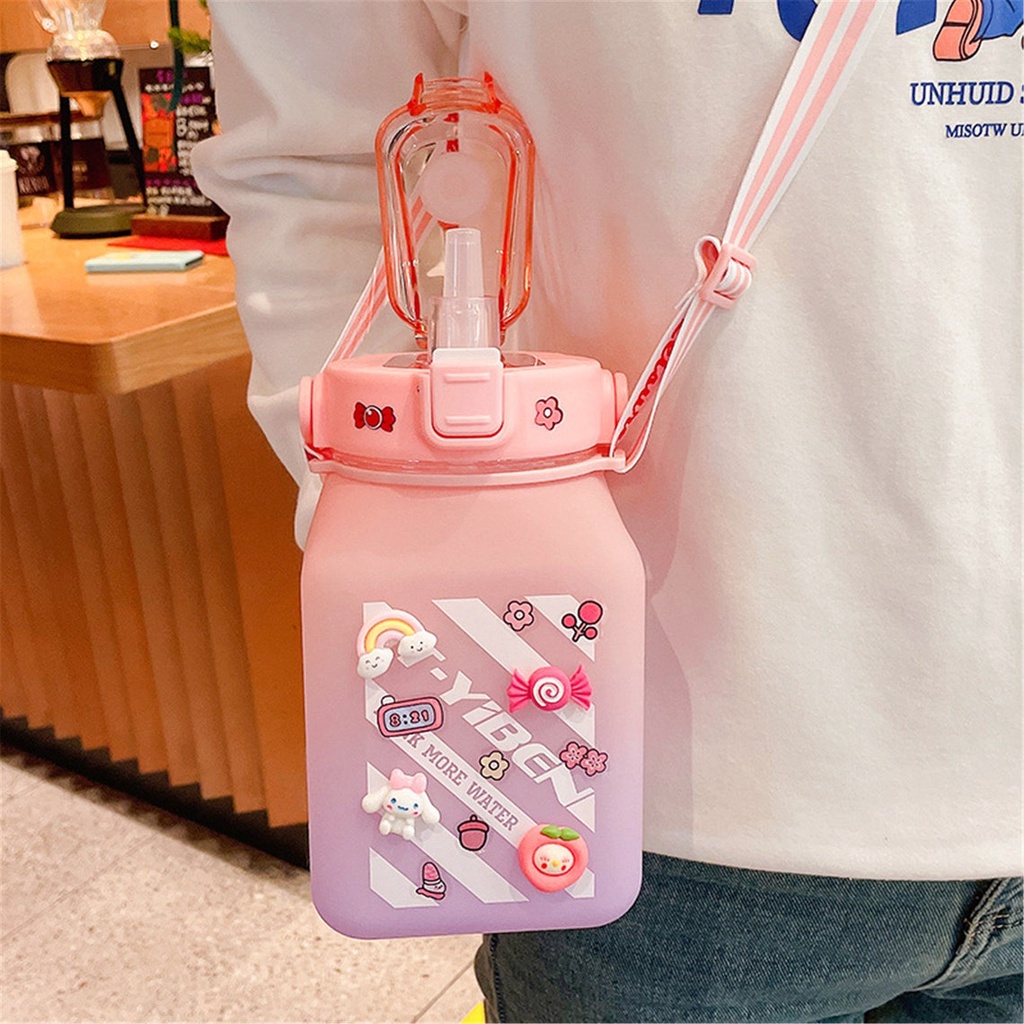 TOKO21GROSIR--BOTOL MINUM ANAK GEMOY KOTAK 3D VIRAL MURAH WARNA GRADASI PASTEL 1.3 LITER  2D &amp; 3D STICKER BOTOL MINUM ANAK TALI PANJANG