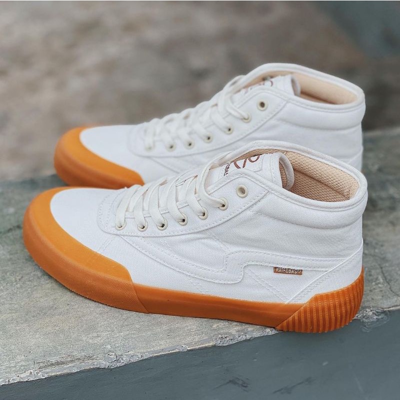 Sepatu Patrobas Equip White High Natural Gum High | Sepatu Patrobas Original | Sepatu Kanvas Putih S