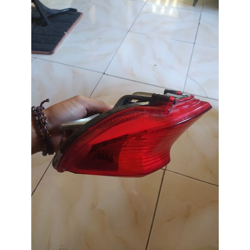 LAMPU STOP STOPLAMP LAMPU BELAKANG CB150R OLD ORIGINAL CB 150 R CB 150R