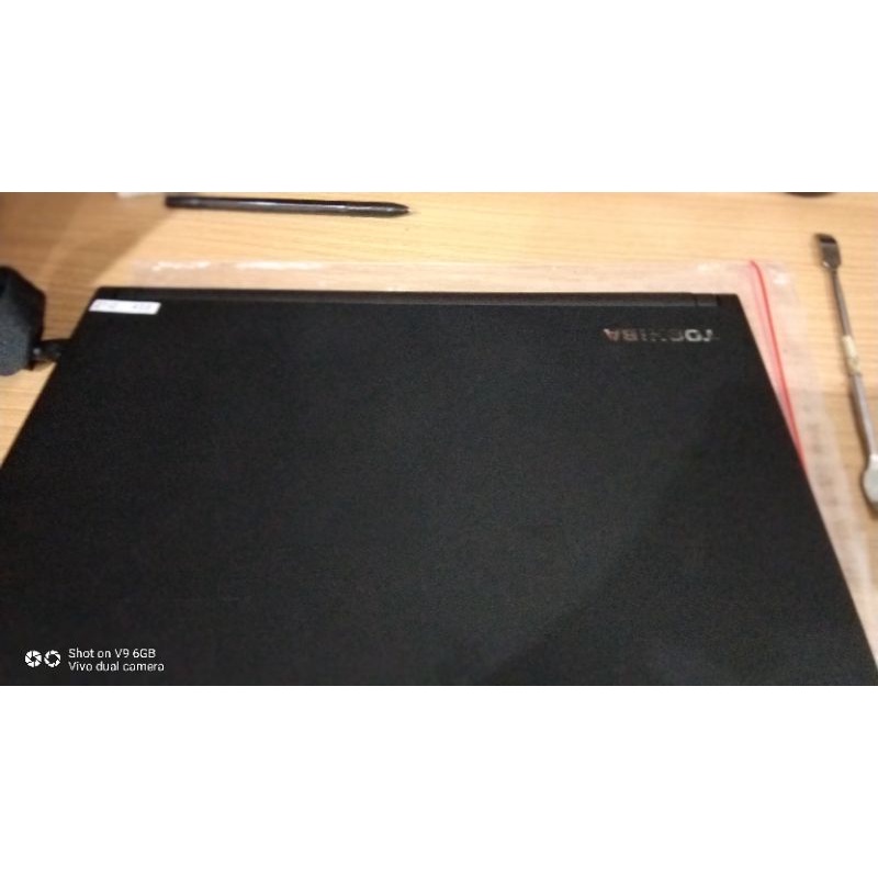 Laptop ToshibaR73Gen5