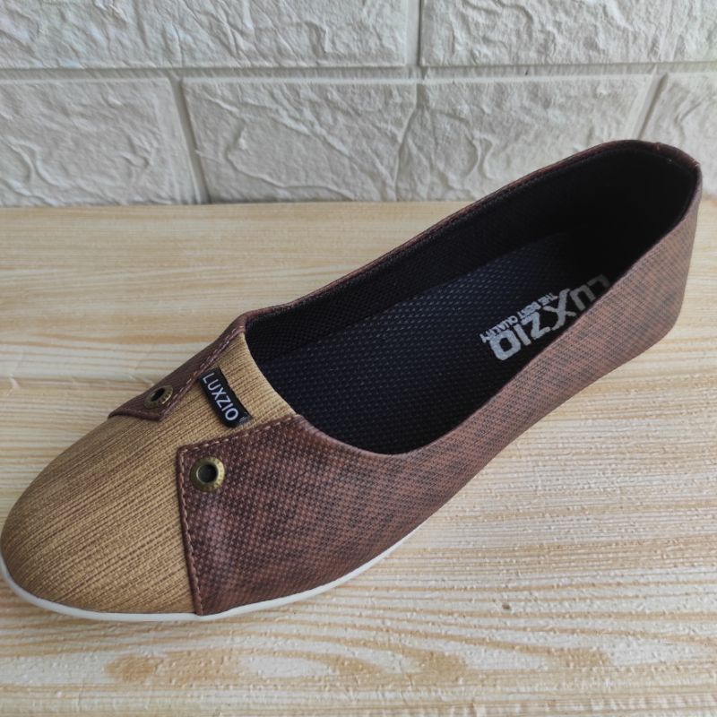 Sepatu Balet Wanita Flat Shoes Kerja Kantoran Kasual Kulit Sintetis Slip On Sol Karet Empuk