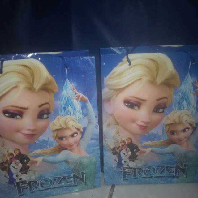 

Paperbag Frozen