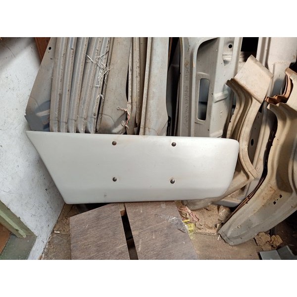 Tanduk Bumper Belakang Kiri Panther New Hi Grade