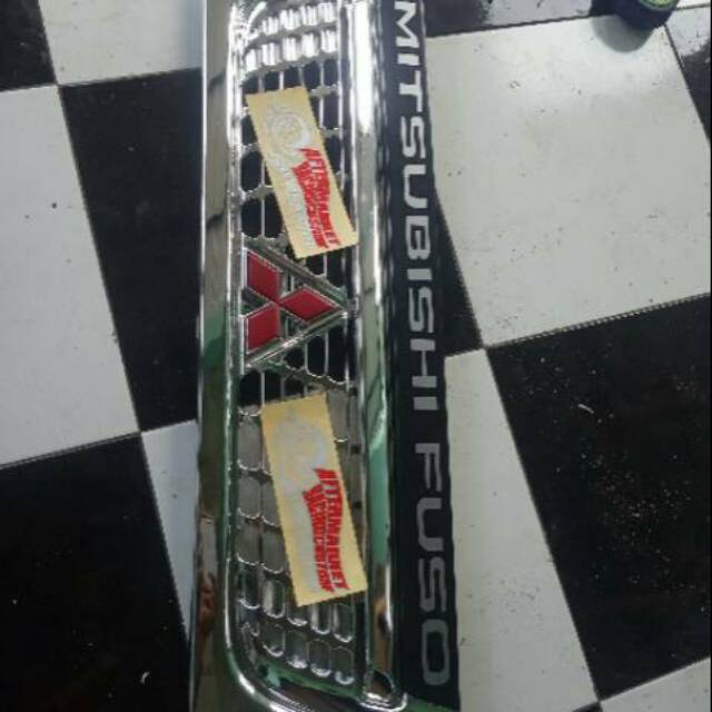 Gril canter chrome crom original asli