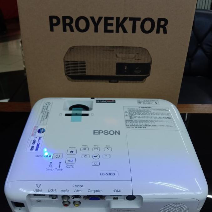 proyektor EPSON EB-S300