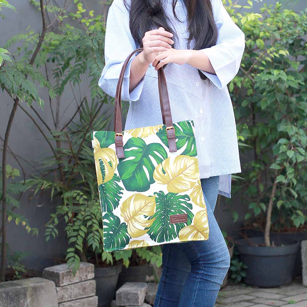 Tas Totebag Cewe Wanita Selempang Brand Totemi Motif Lokal Premium TTM 033