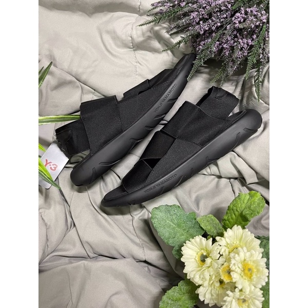 SANDAL ADIDAS QASA Y3 ALL BLACK 100% ORIGINAL QUALITY