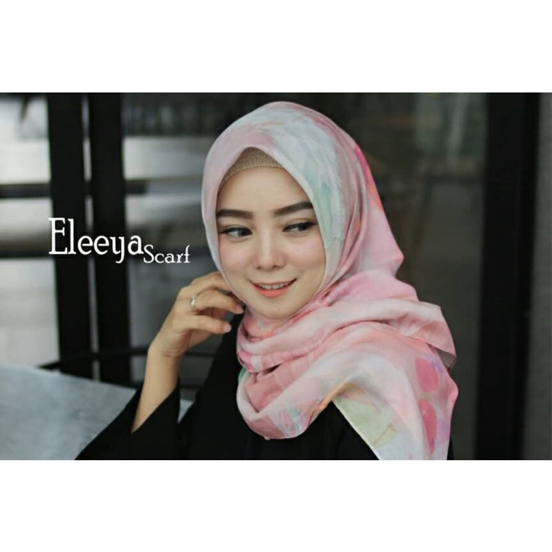 HIJAB SEGIEMPAT MOTIF ELY 49 II Eleeya Scarf