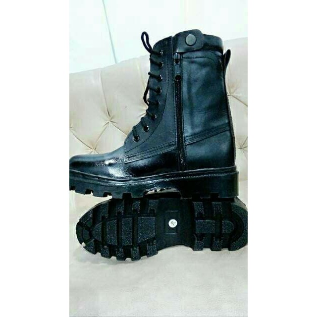 Sepatu PDL Kulit Sintetis