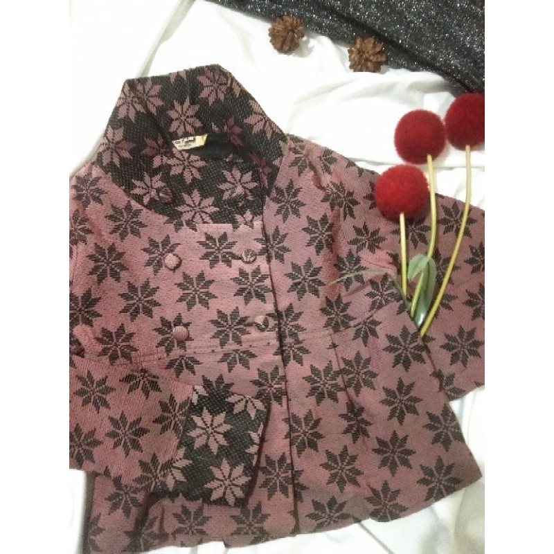 Dian Pelangi Preloved