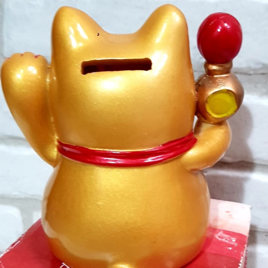 CELENGAN KUCING MANEKI NEKO LUCKY CAT GOLD PIGGY BANK