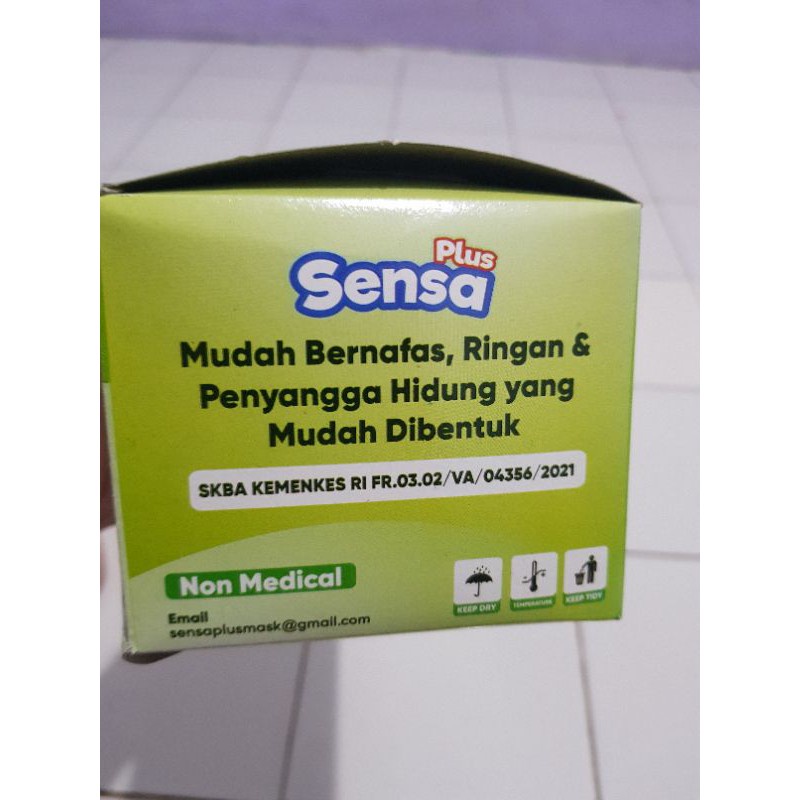 Masker SENSA PLUS Earloop 3ply isi 50 pcs