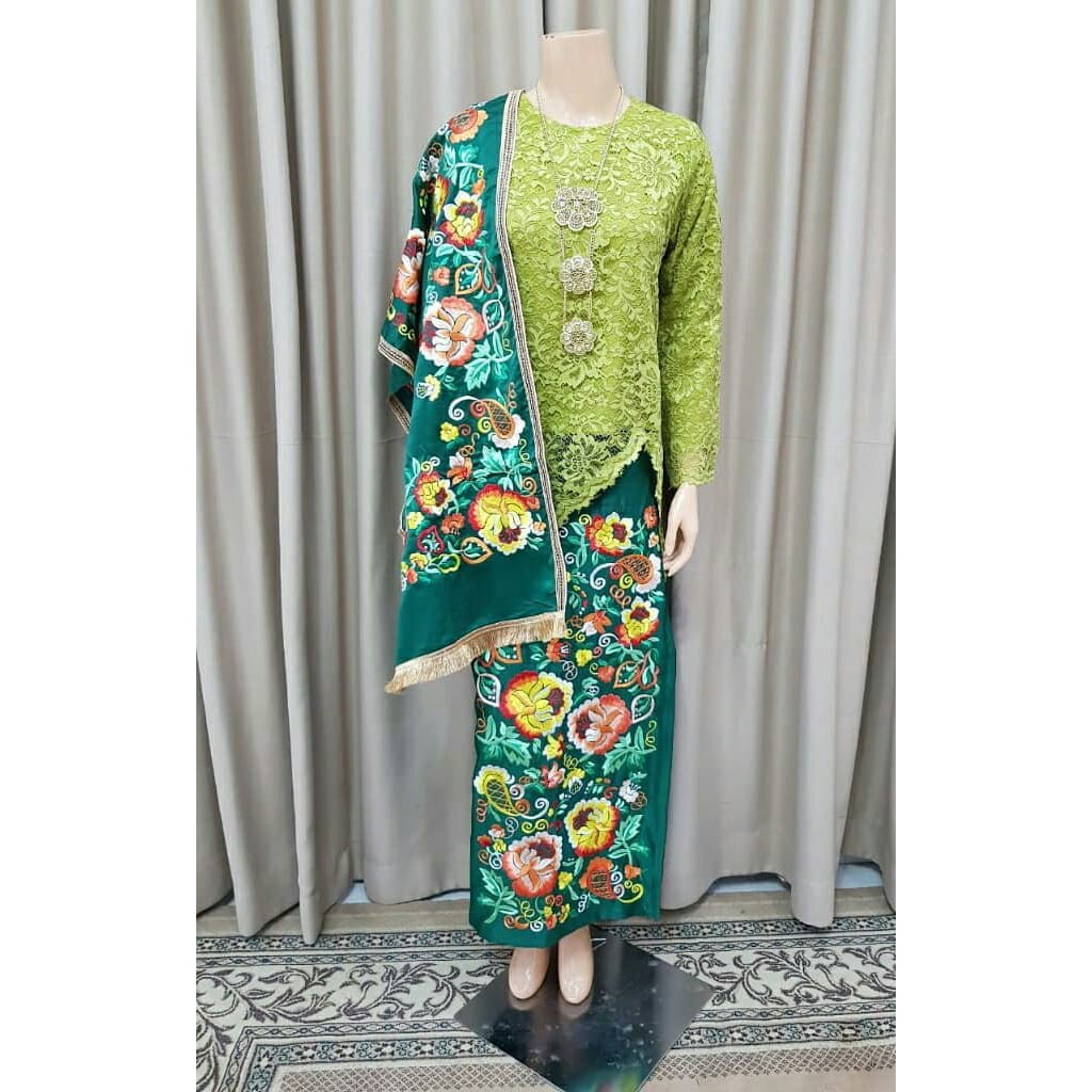 SET KEBAYA BROKAT DAN ROK SELENDANG BORDIR PREMIUM / ROK SELENDANG BORDIR PREMIUM / ROK LILIT BORDIR